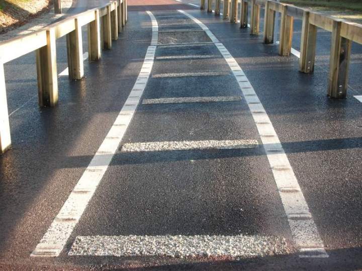 Peinture au sol Saint-Léonard-des-Bois