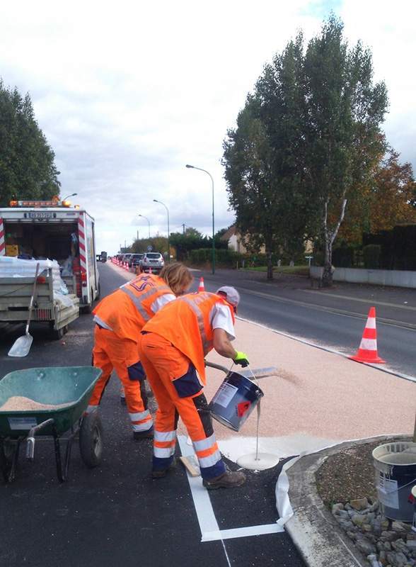 Application de résine au sol Saint-Léonard-des-Bois